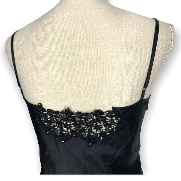 Ivy and Annabelle Black Peekaboo Pleat Full Length Negligee Medium - Picture 5 of 12